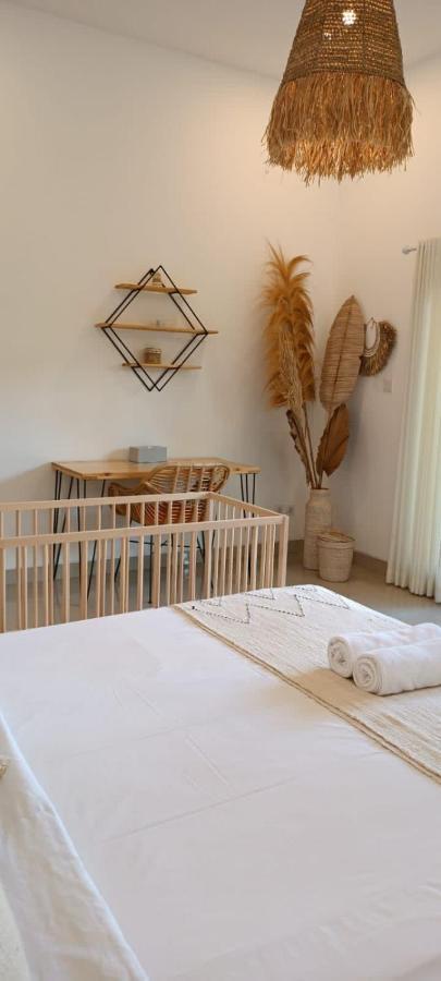 Villa Uhaina Amed Екстериор снимка